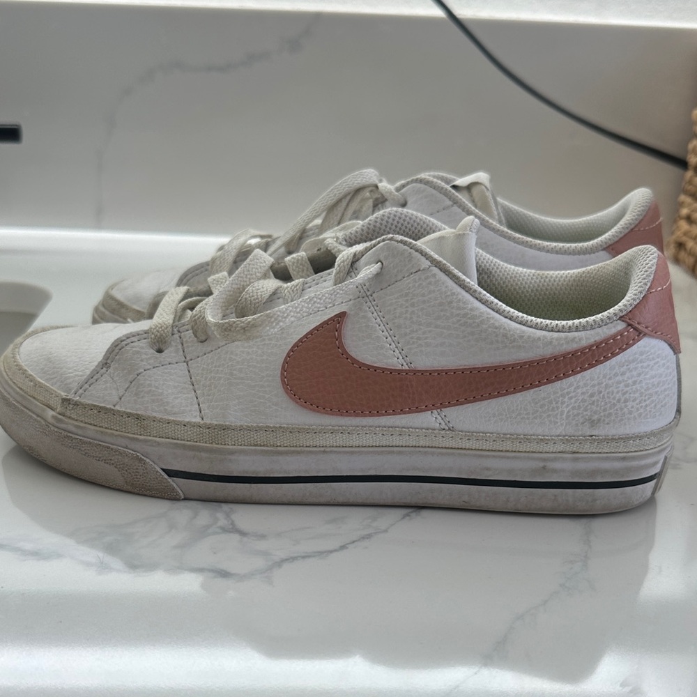 Nike White and blush pink Sneakers